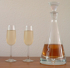 Picture of Kir cocktails by VanRobin. Some rights reserved.